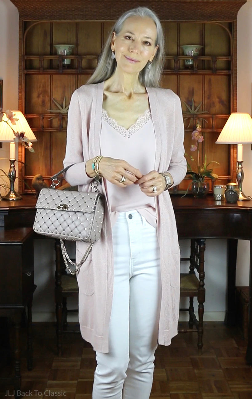 Valentino-Garavani-Medium-Rockstud-Spike-Leather-Shoulder-Bag-Poudre