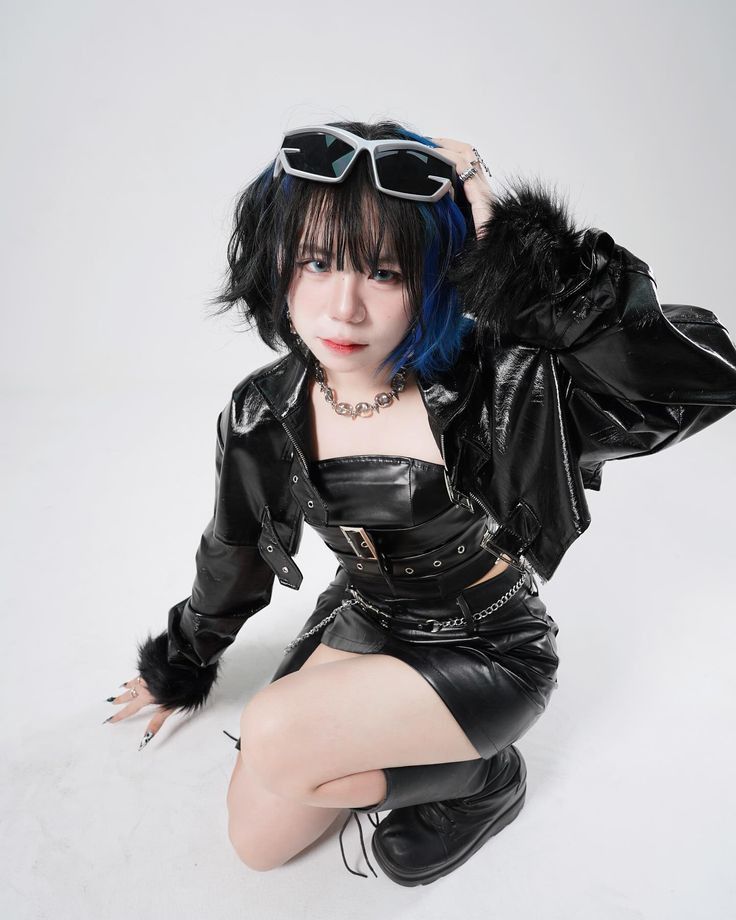 Ảnh Simmy ngầu