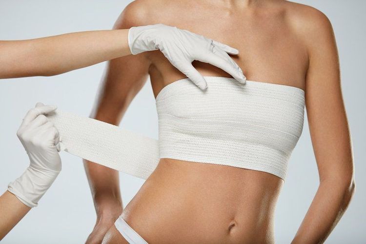 Nâng ngực bằng đường chân ngực và những điều cần biết