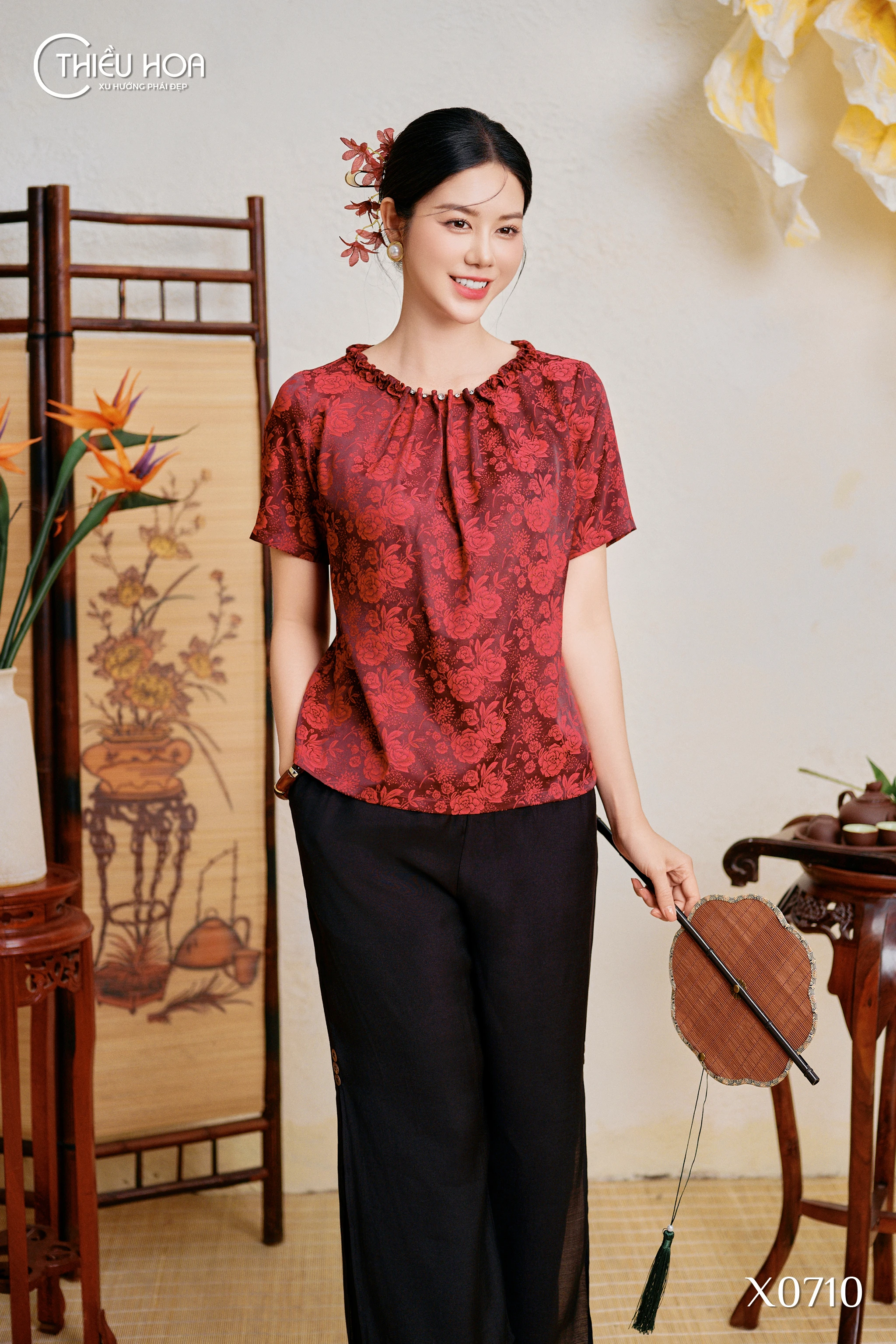 Áo lụa trung niên