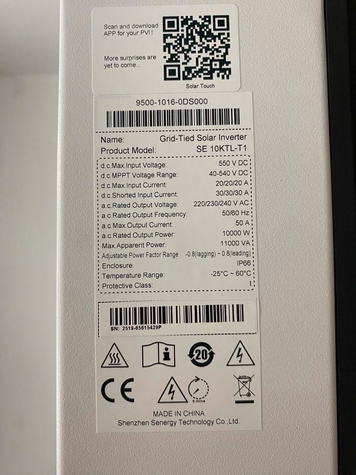 Mặt đáy - các cổng kết nối Inverter hóa lưới Senergy 8kW SE 10KTL-T1