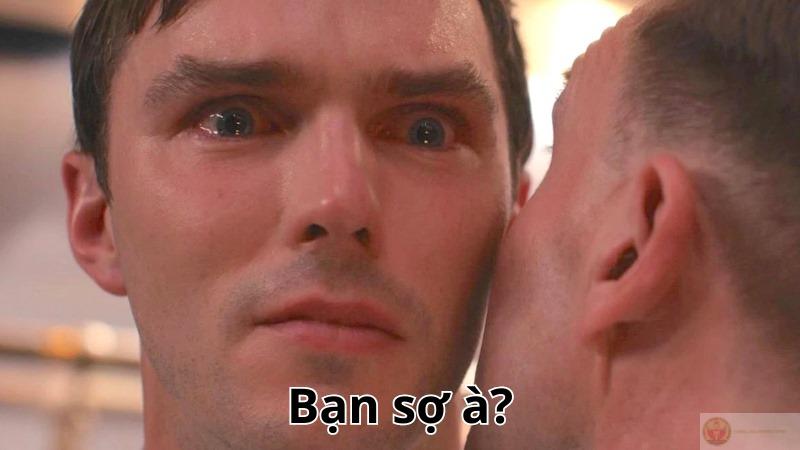 Cứ yên tâm, tui không bắt nạt bạn đâu
