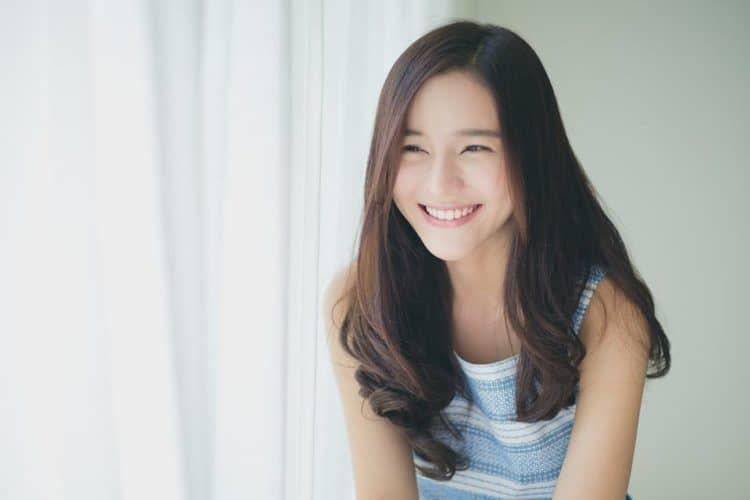 Cách chọn dầu gội phù hợp với tóc thường