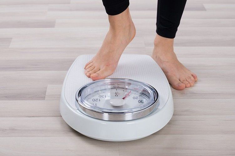 Duy trì cân nặng ở mức ổn định để phòng bệnh động mạch cảnh
