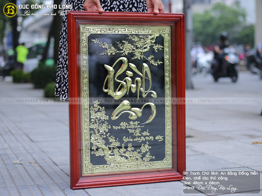 ý nghĩa bức tranh chữ bình an