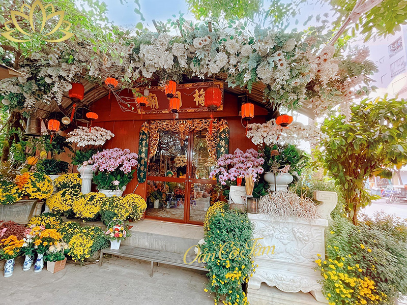 miếu cô bé mai hoa