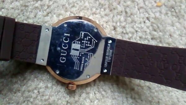 đồng hồ gucci