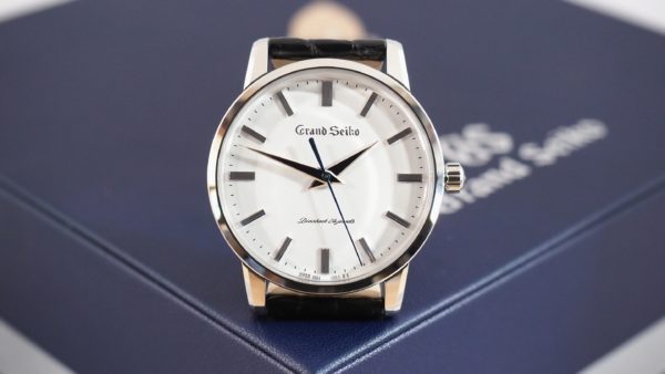Đồng hồ SEIKO SUR782P1