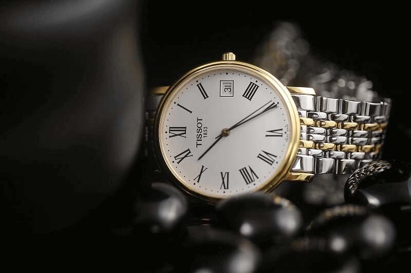 So sánh ưu và nhược điểm của đồng hồ Tissot 1853 Quartz và Automatic 1