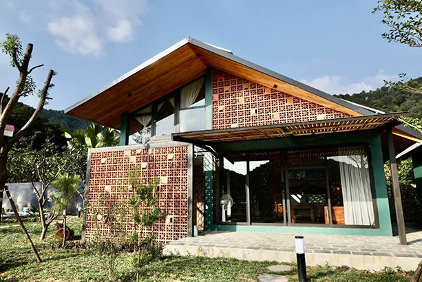 gạch bông gió tứ diệp 4