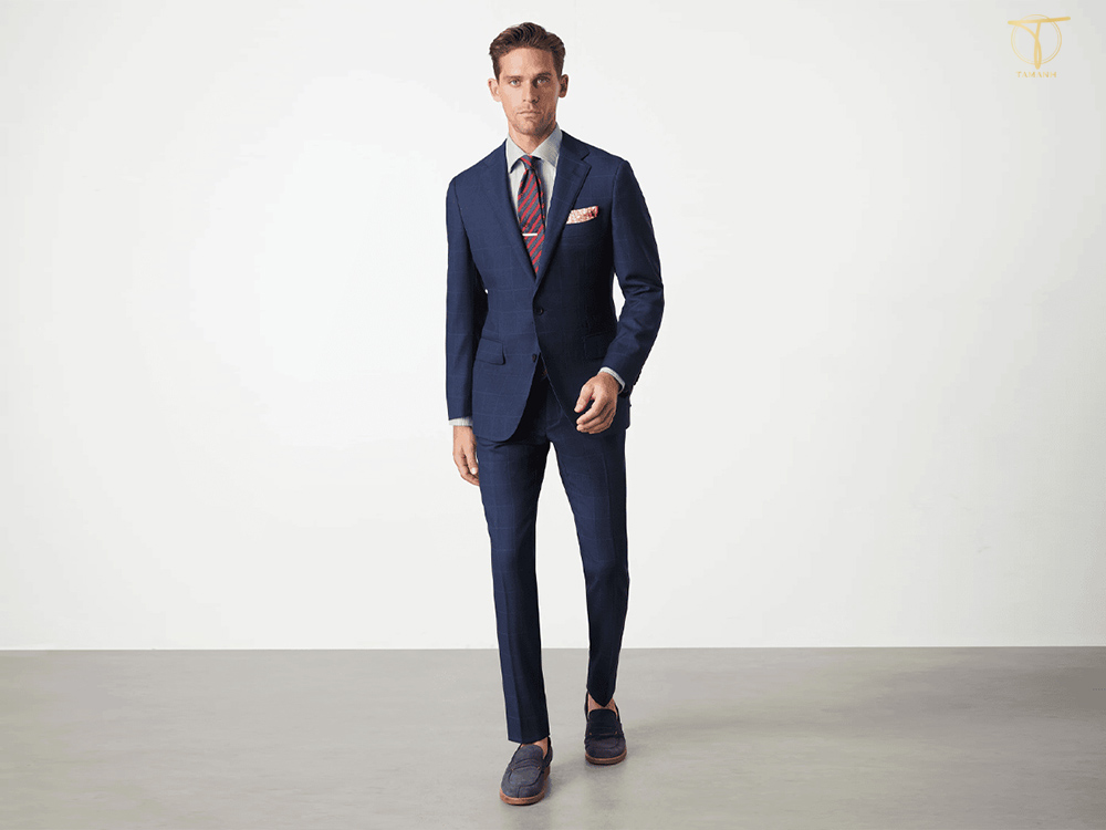 Phối đồ cùng bộ suit và giày tây chuẩn quý ông