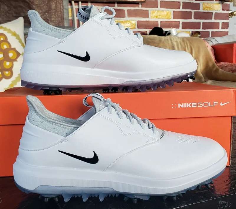 Giày phù hợp với nhiều phong cách lên sân của golfer
