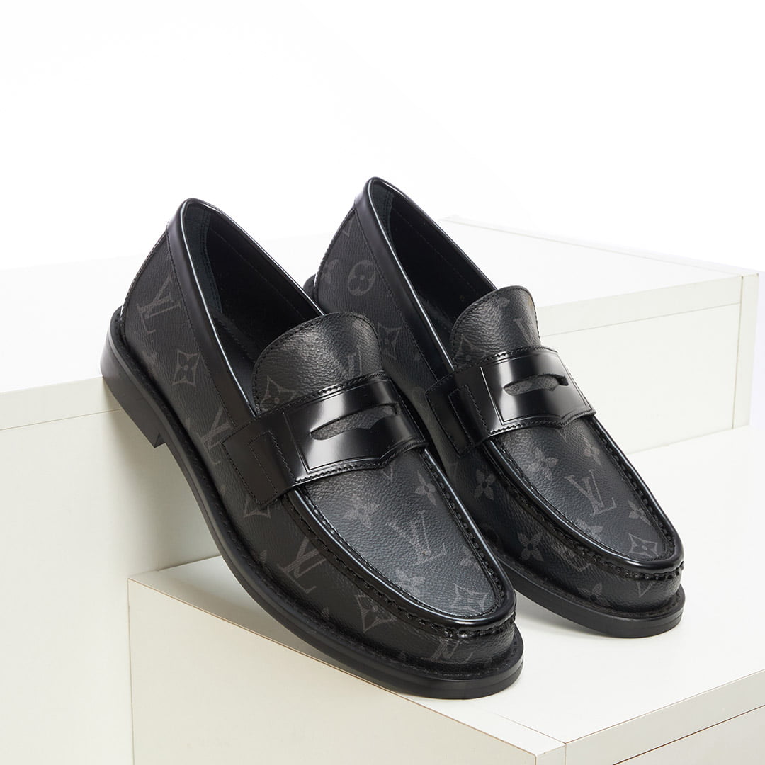 Giày LV đế cao tag ngang hoa Monogram màu xám Like Auth