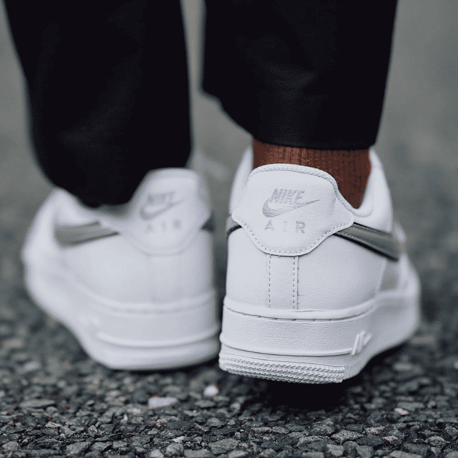 giay-nike-air-force-1-07-essential-white-metallic-silver-dd1523-100