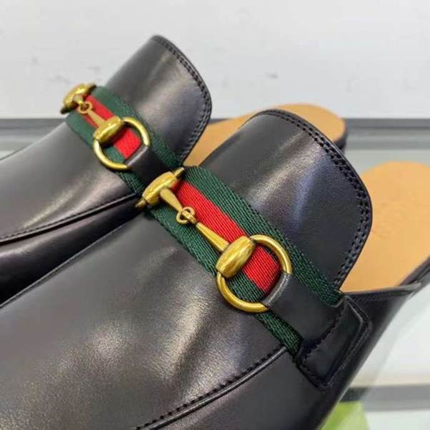 Giày sục Gucci nữ họa tiết khóa vàng, tag xanh đỏ