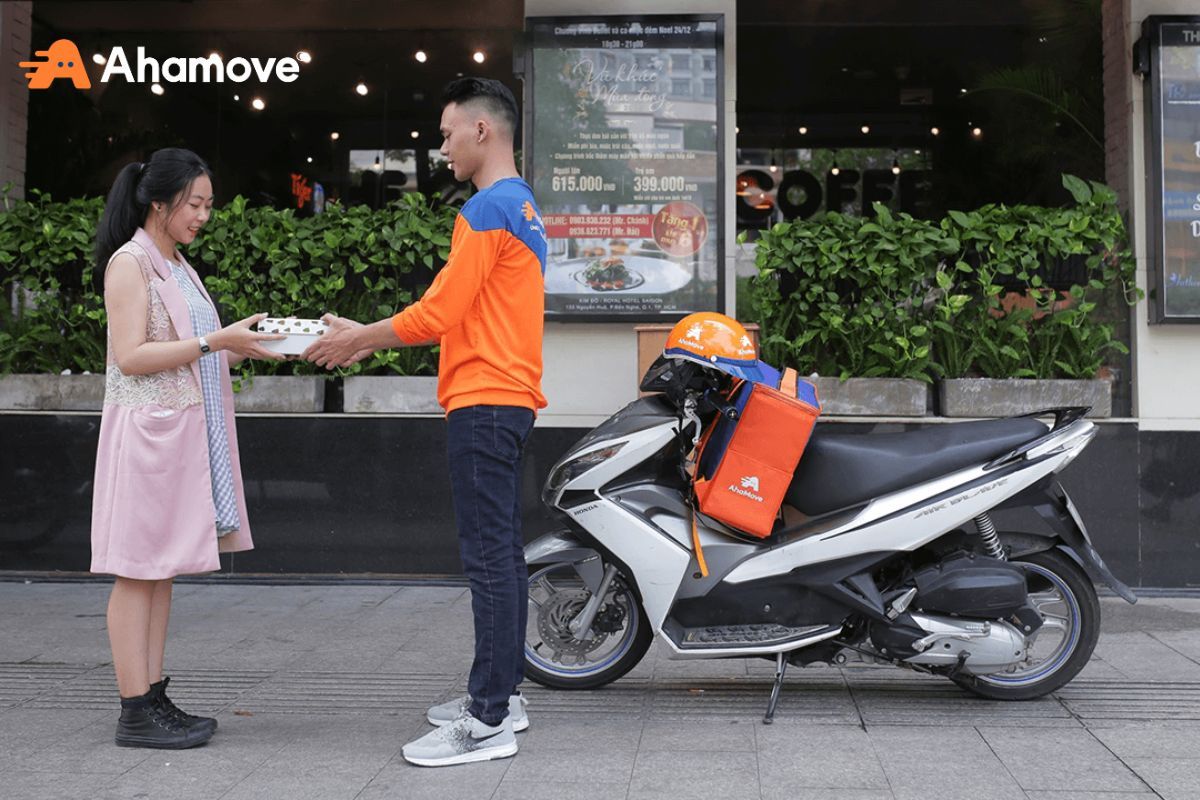 Thu Hộ Là Gì? Phí Thu Hộ Khoảng Bao Nhiêu Tiền?