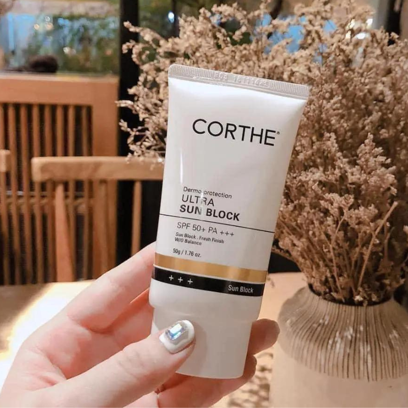 Kem chống nắng Corthe Dermo Protection ultra sunblock 