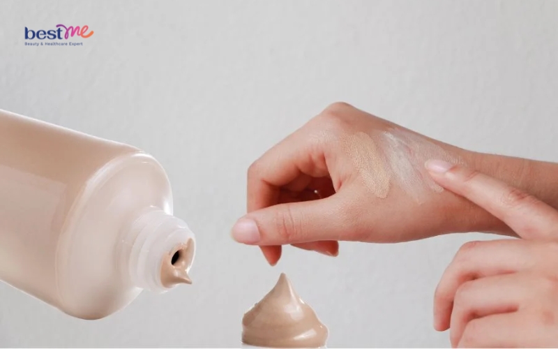 Vì sao kem nền bị tách nước? Kem nền tách nước dùng được không? - 2