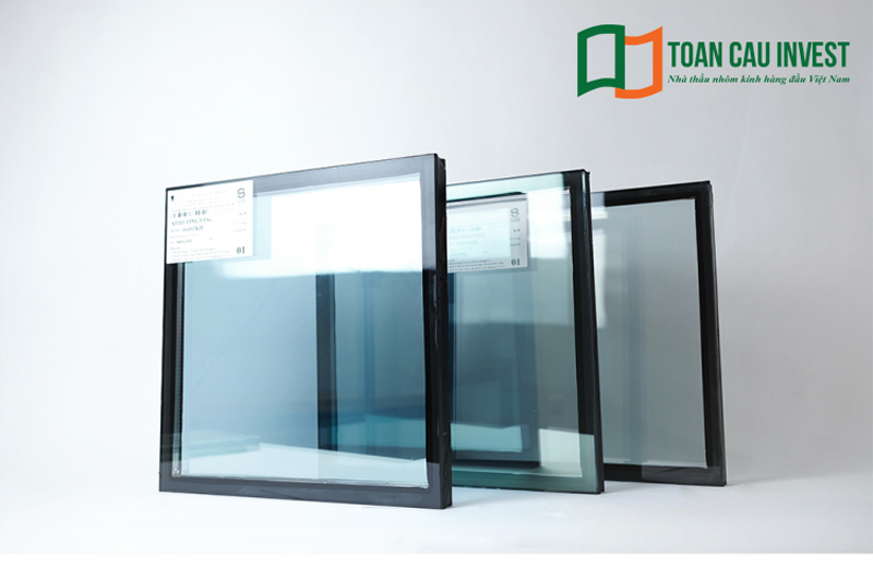 Kính hộp có thể phân loại dựa vào lớp kính cấu tạo.