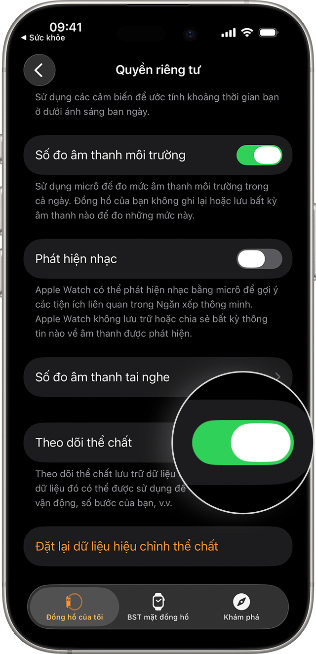 Màn hình iPhone hiển thị cài đặt Quyền riêng tư của Apple Watch