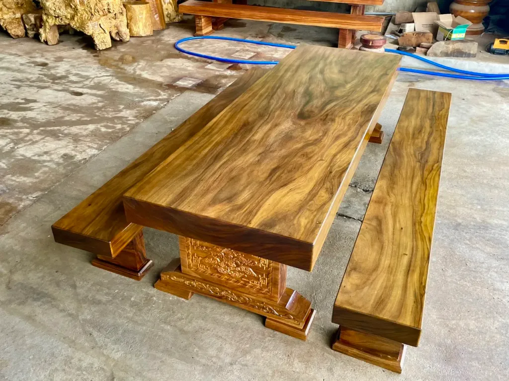 Bộ bàn ghế gỗ lim xanh