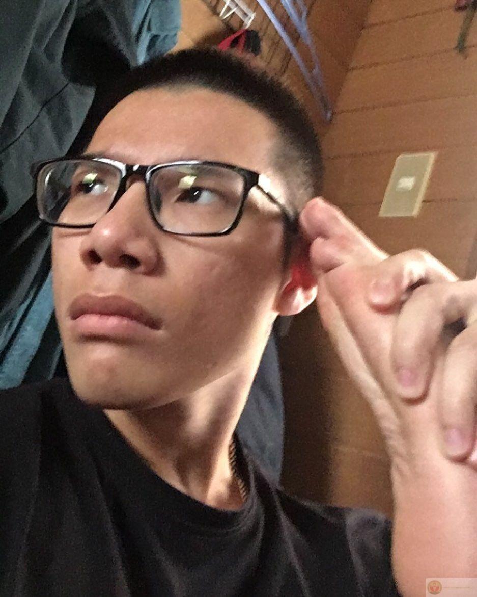 Phong cách ai sợ thì đi về meme hài hước nhưng vẫn giữ được sự chất ngầu