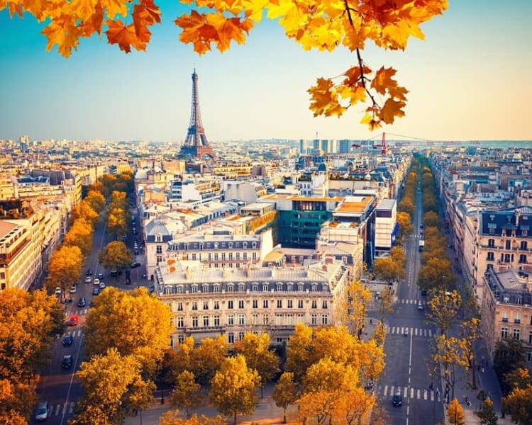ĐẾN PARIS MÙA THU, CẢM NHẬN SỰ HOÀI CỔ VÀ BÌNH YÊN TRONG TỪNG KHOẢNH KHẮC