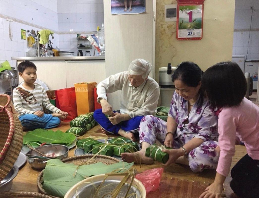 Từ một bức ảnh, nghĩ về nếp nhà