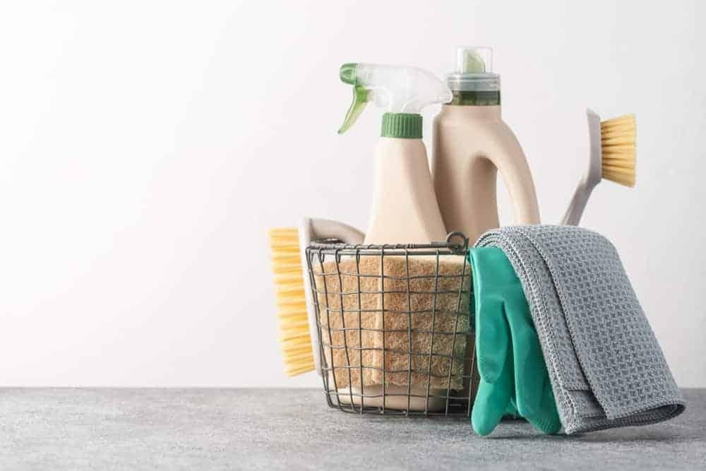Bà bầu ngửi mùi thuốc tẩy có sao không? Tìm hiểu để không lo lắng!