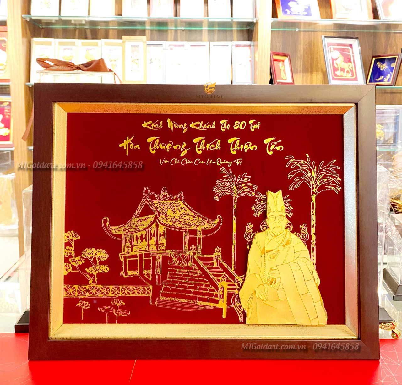 quà tặng sư thầy- thích thiện tấn- tranh chân dung