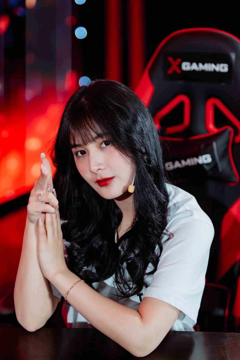 Ảnh Quỳnh Alee ngầu