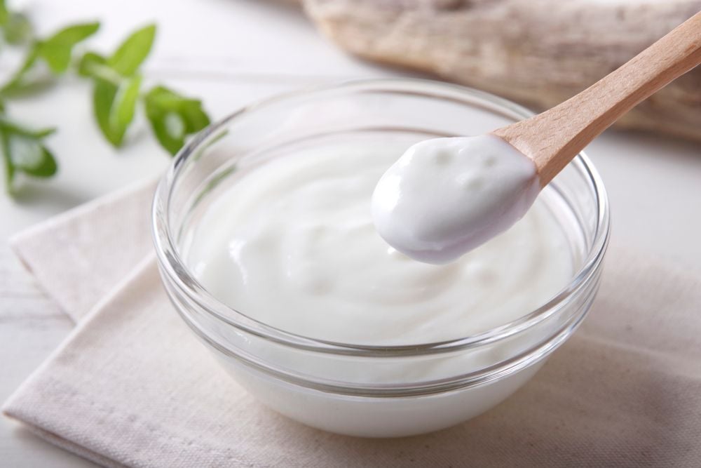 6 bước rửa mặt bằng bia cho làn da sáng mịn