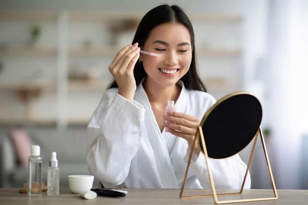 Top 5 serum se khít lỗ chân lông hiệu quả nhất đang được săn lùng hiện nay