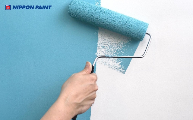 Sơn phủ hoàn thiện bề mặt, tạo màu sắc đẹp và chống bám bẩn hiệu quả