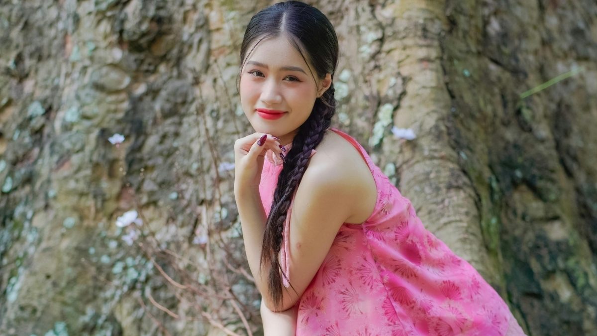Hình Ảnh cô gái xinh đẹp dễ thương