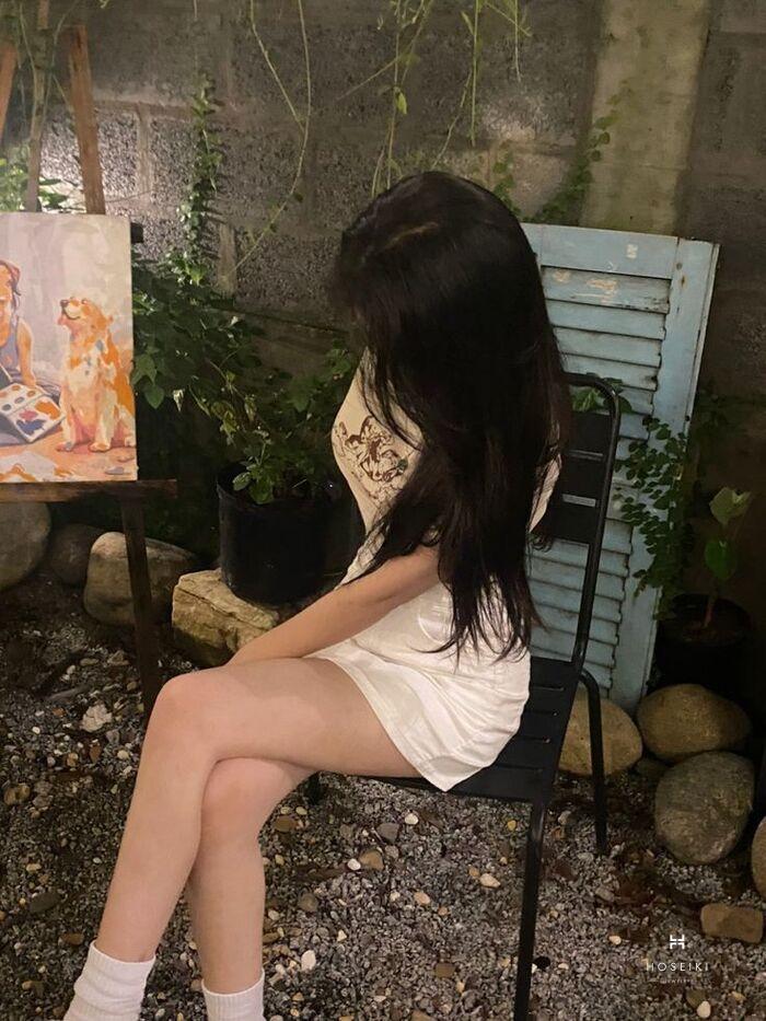 Ảnh gái xinh che mặt