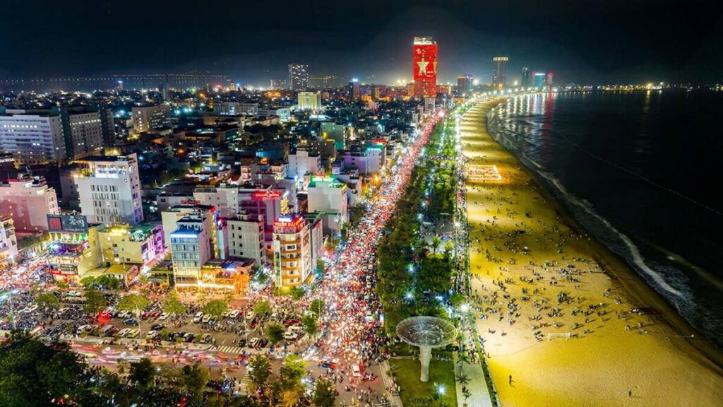 Quy Nhơn về đêm – “Bừng cháy” với những trải nghiệm khó quên