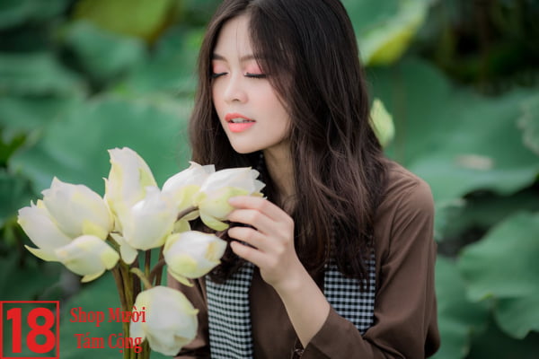 Gái Xinh Quê Mặc áo Bà Ba (2)