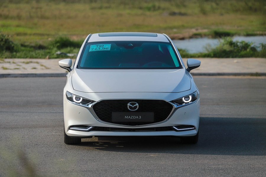 Mazda 3 E5: Giá lăn bánh, thông tin xe & khuyến mãi tháng 1/2026
