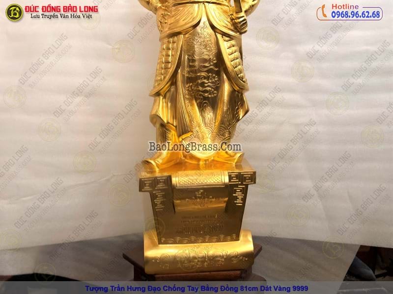 tượng trần hưng đạo chống tay bằng đồng 81cm dát vàng