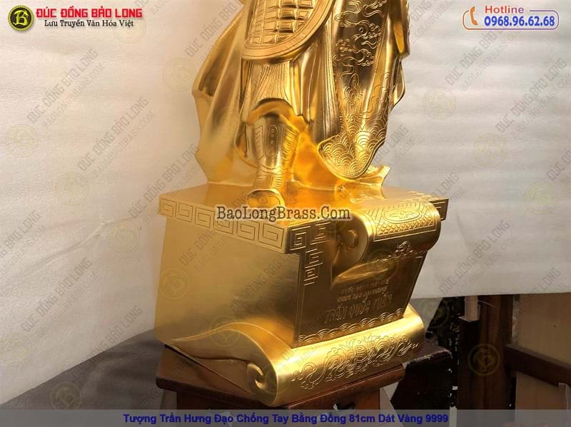 tượng trần hưng đạo chống tay bằng đồng 81cm dát vàng