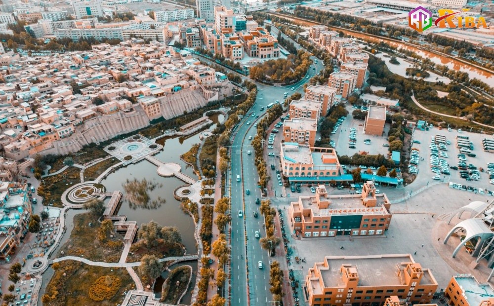 Giao thông và hạ tầng tại Khách Thập