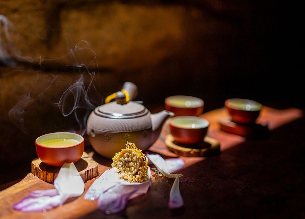 Những bài thơ hay về trà đạo