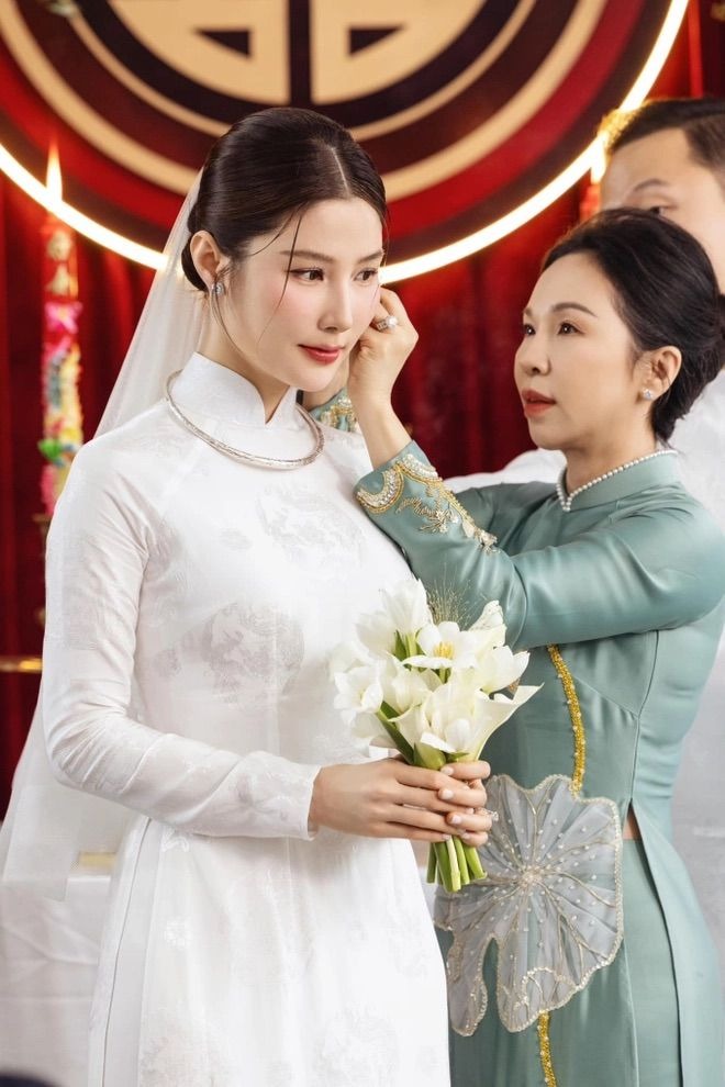 Lưu ý khi làm tóc cho cô dâu mặc áo dài