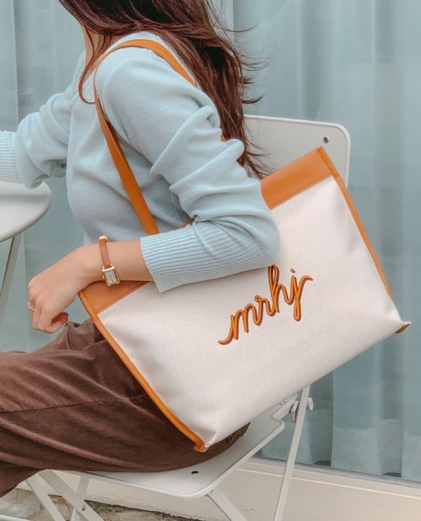 Túi Tote Là Gì? Tại Sao Bạn Nên Sở Hữu Cho Mình Chiếc Túi Tote