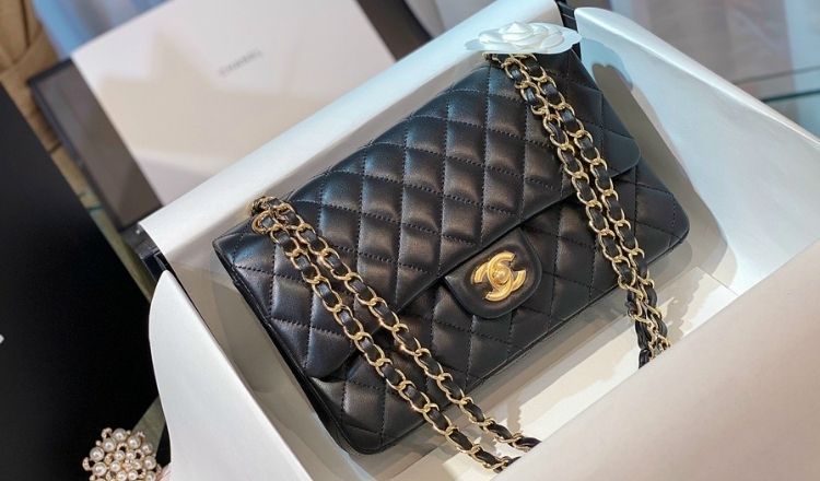 Túi xách nữ hàng hiệu Chanel sang trọng với sự tinh tế trong từng đường nét