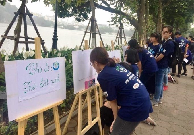 to chuc di bo ve tranh huong ung gio trai dat 2018