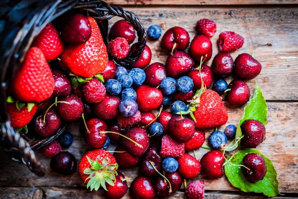 Các loại quả bằng tiếng Anh họ berry 