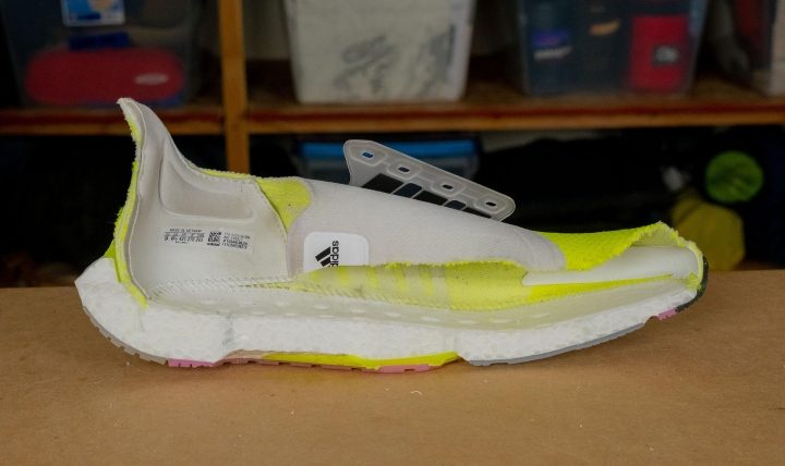 Weight of the plastic lacing system on Ultraboost 21