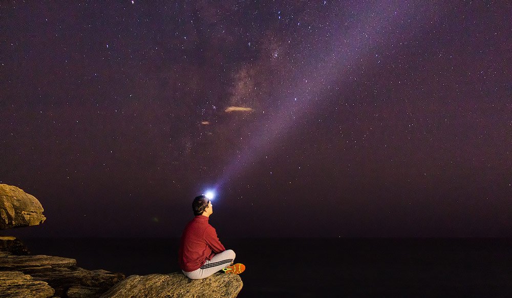 headlamp-light-milky-way